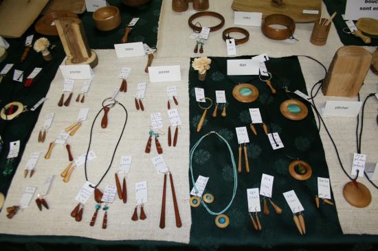 Salon aux bonheur des dames St Pierre en Port
